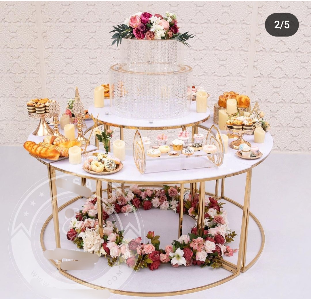 Round Table